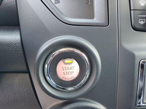 Certified 2024 Nissan Titan SV w/ SV Utility Package image 22