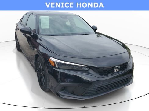 Used 2024 Honda Civic Sport image 1