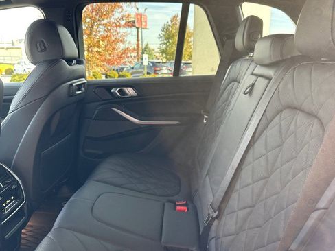 Used 2023 BMW X5 xDrive40i w/ M Sport Package image 7