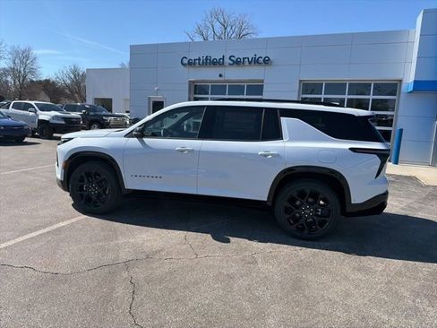 New 2026 Chevrolet Traverse RS image 7