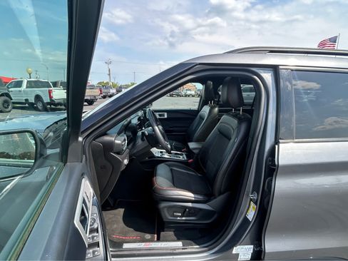Used 2022 Ford Explorer ST-Line w/ Class IV Trailer Tow Package AWD/4WD image 18