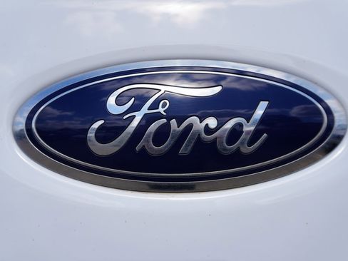 Used 2023 Ford F250 XL w/ FX4 Off-Road Package image 28