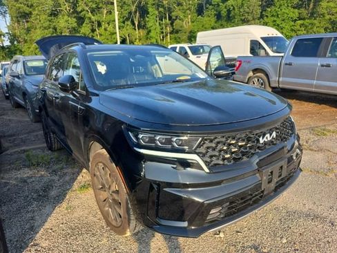 Used 2022 Kia Sorento SX FWD image 2