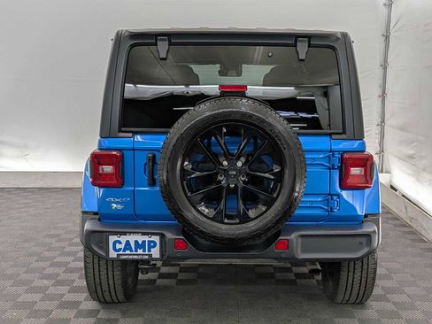 Used 2021 Jeep Wrangler Unlimited Sahara w/ Cold Weather Group image 5