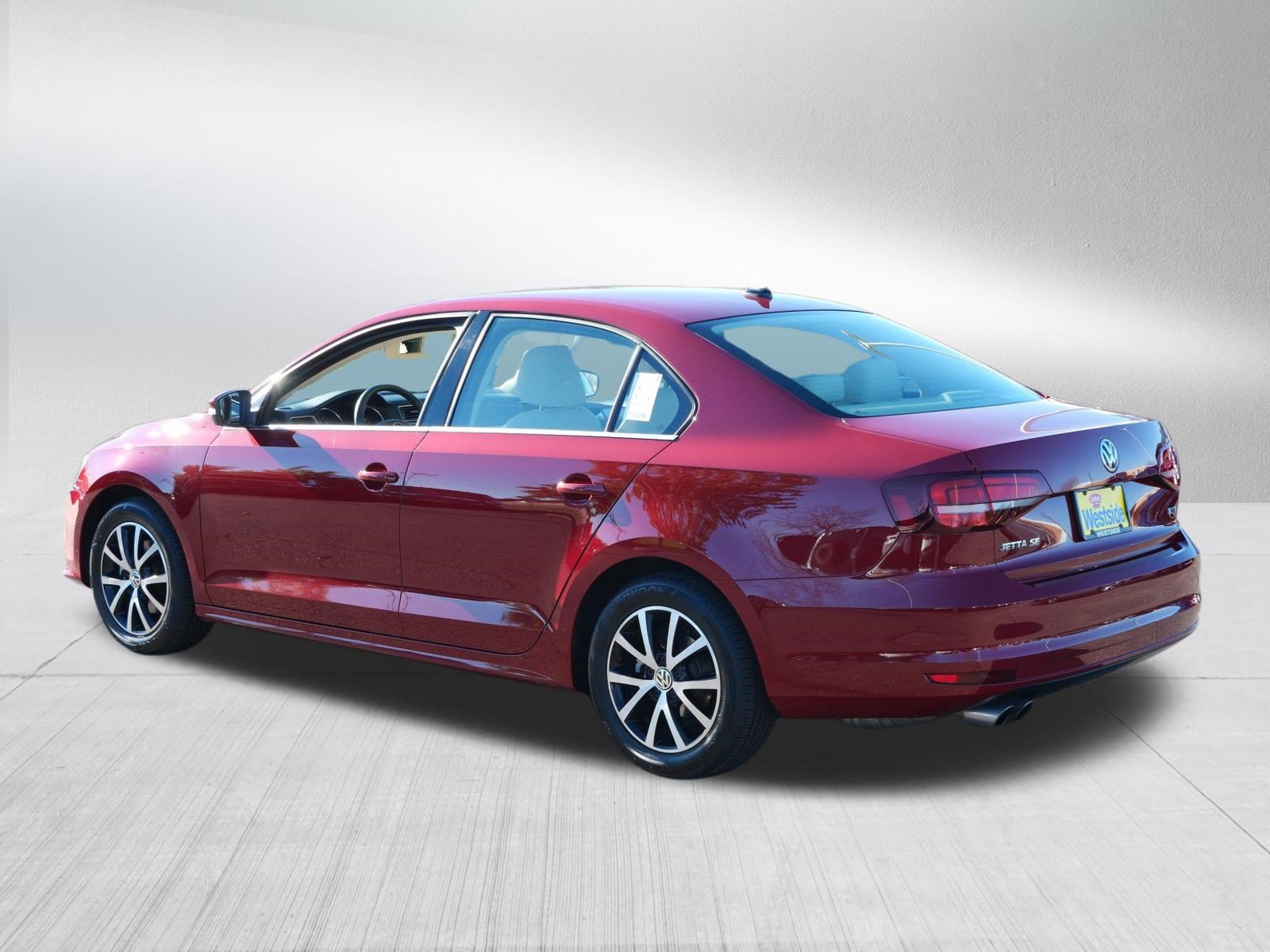 Used 2017 Volkswagen Jetta SE FWD image 5