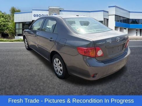 Used 2009 Toyota Corolla LE w/ All Weather Guard Pkg FWD image 3