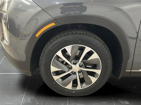 Used 2022 Hyundai Palisade SEL image 17