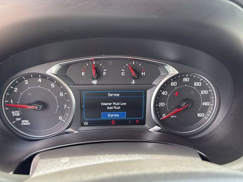 Used 2024 GMC Terrain SLE AWD/4WD image 13