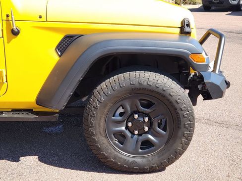 Used 2018 Jeep Wrangler Sport AWD/4WD image 29