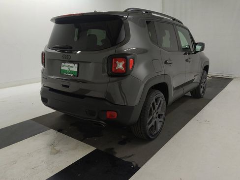 Used 2021 Jeep Renegade Latitude AWD/4WD image 7