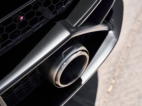 Used 2024 Lamborghini Huracan EVO AWD/4WD image 16