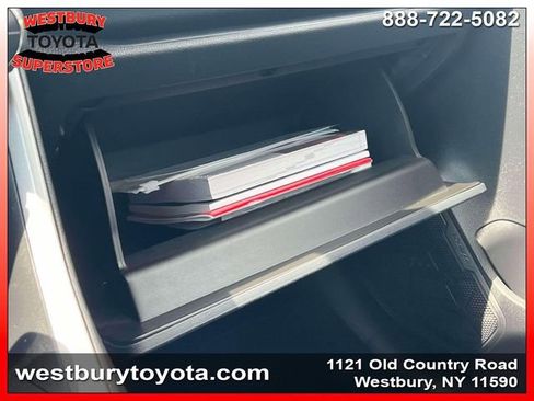 Used 2025 Toyota RAV4 LE image 31