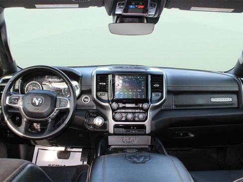 Used 2024 RAM 1500 Laramie image 16