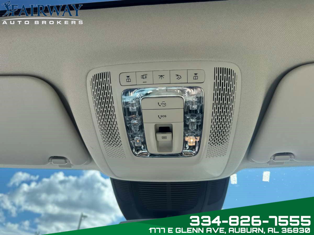Used 2025 Mercedes-Benz GLS 450 4MATIC image 24