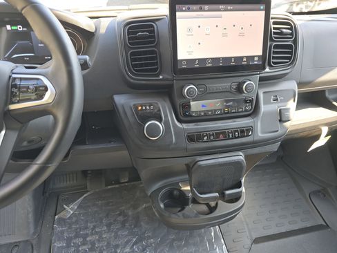 Used 2024 RAM ProMaster 3500 w/ Delivery Van Package image 16