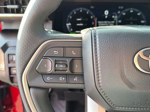 New 2026 Toyota 4Runner Limited AWD/4WD image 21