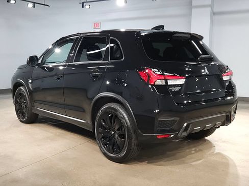 Used 2025 Mitsubishi Outlander Sport LE AWD/4WD image 5