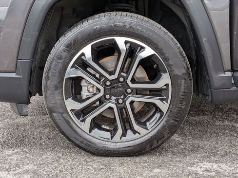 Used 2022 Jeep Compass Limited image 26