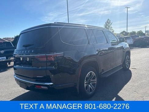 Used 2023 Jeep Wagoneer Series II w/ Mopar Step-Up Package AWD/4WD image 8