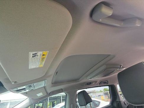 Used 2023 Honda Odyssey Elite image 18