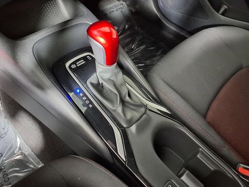 Used 2024 Toyota Corolla SE image 17