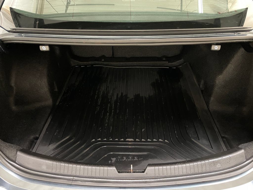 Used 2019 Chevrolet Malibu LS FWD image 37