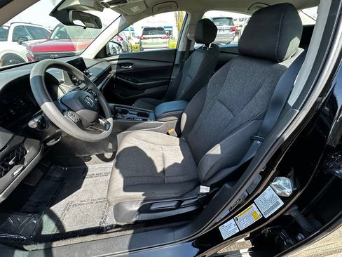Used 2023 Honda Accord LX image 19
