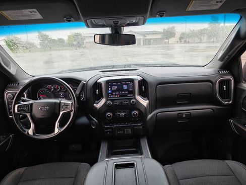 Used 2020 Chevrolet Silverado 1500 LT Trail Boss AWD/4WD image 23