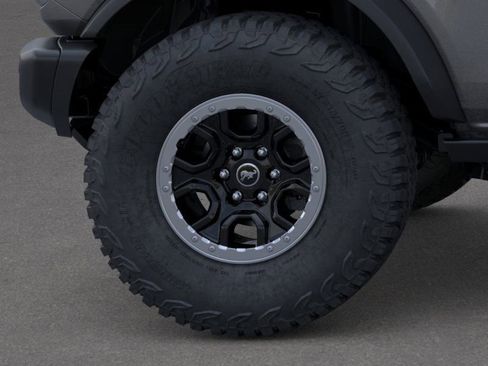 New 2025 Ford Bronco Badlands image 21