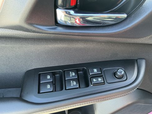 Used 2018 Subaru Outback 2.5i Premium w/ Protection Package #1 AWD/4WD image 14