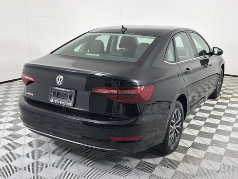 Used 2021 Volkswagen Jetta S w/ Driver Assistance Package FWD image 5