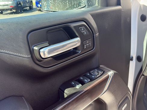 Certified 2019 GMC Sierra 1500 SLT w/ SLT Premium Plus Package AWD/4WD image 22