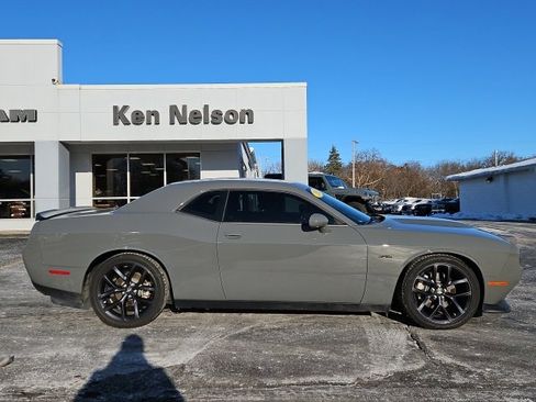 Used 2023 Dodge Challenger R/T w/ Blacktop Package image 12