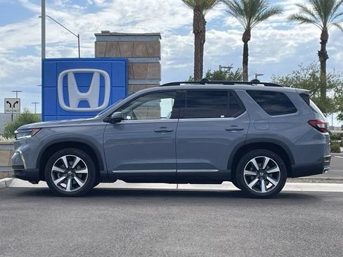 Used 2023 Honda Pilot Elite image 7