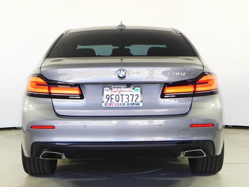 Used 2023 BMW 530i w/ Convenience Package RWD image 8