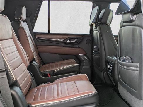 Used 2023 GMC Yukon Denali Ultimate AWD/4WD image 26