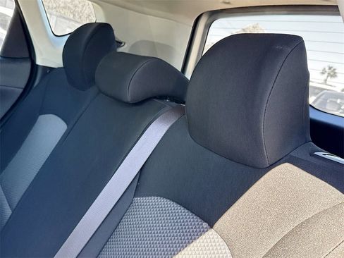 Used 2020 Kia Soul LX image 28