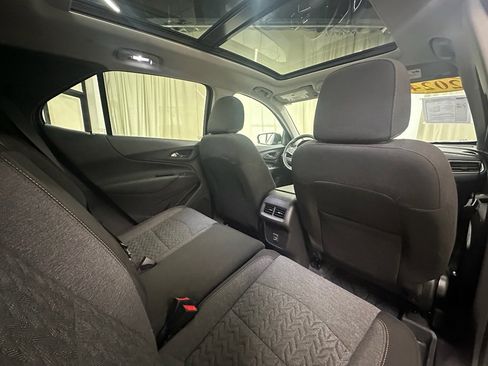 Certified 2024 Chevrolet Equinox LT w/ LPO, Floor Liner Package image 19
