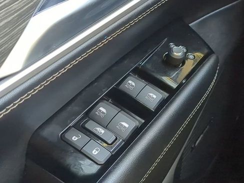 Used 2022 Jeep Wagoneer Series III image 31