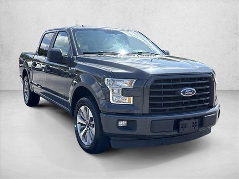 Used 2017 Ford F150 XL w/ Equipment Group 101A Mid RWD image 3