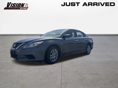 Used 2018 Nissan Altima 2.5 S w/ S Convenience Package