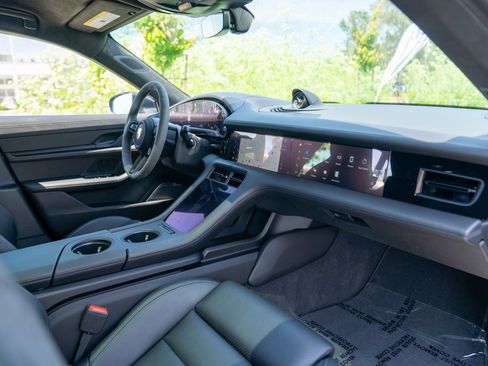 Certified 2023 Porsche Taycan GTS AWD/4WD image 24