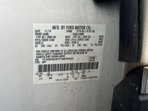 Used 2015 Ford Explorer XLT w/ Equipment Group 202B AWD/4WD image 14