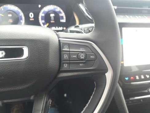 New 2026 Jeep Grand Cherokee Limited AWD/4WD image 14