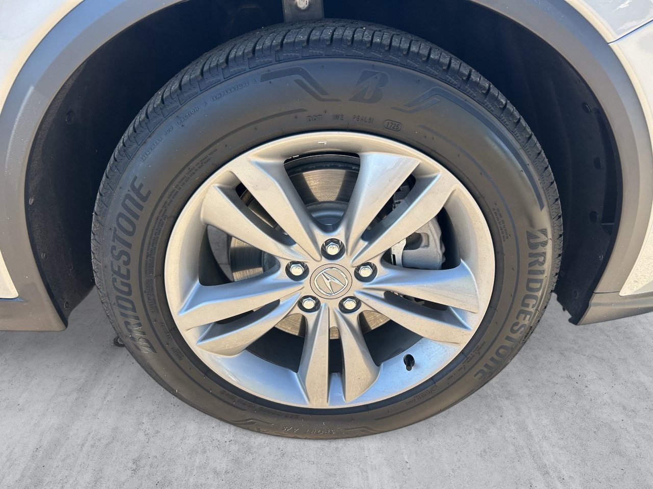 Certified 2026 Acura MDX FWD image 9