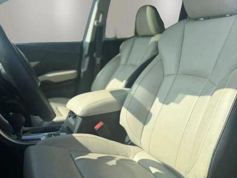 Used 2020 Subaru Ascent Limited w/ Technology Package AWD/4WD image 11