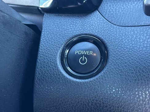 Used 2025 Toyota Camry LE FWD image 22