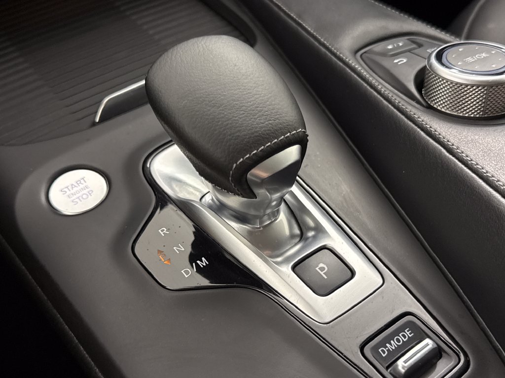 Used 2021 INFINITI QX50 Luxe FWD image 18
