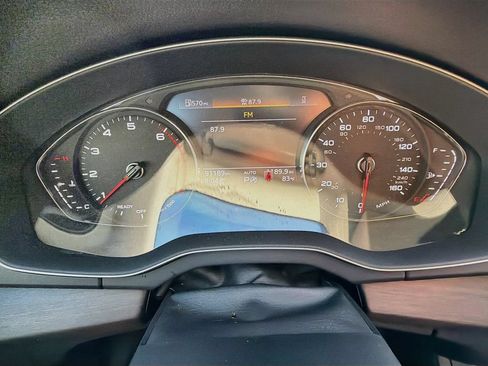 Used 2023 Audi Q5 2.0T Premium w/ Convenience Package AWD/4WD image 40