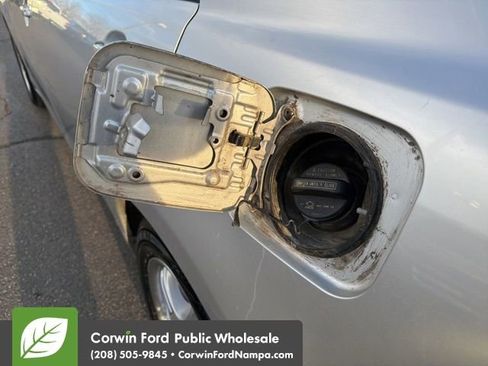 Used 2009 Toyota Camry LE image 10